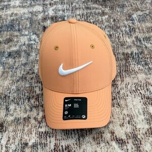 ✨SOLD✨Unisex Nike Orange Club Cap